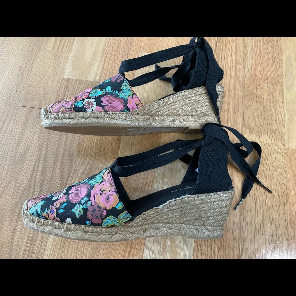 Eric Michael Floral Espadrille Wrap Tie Wedge Shoe, Size 9